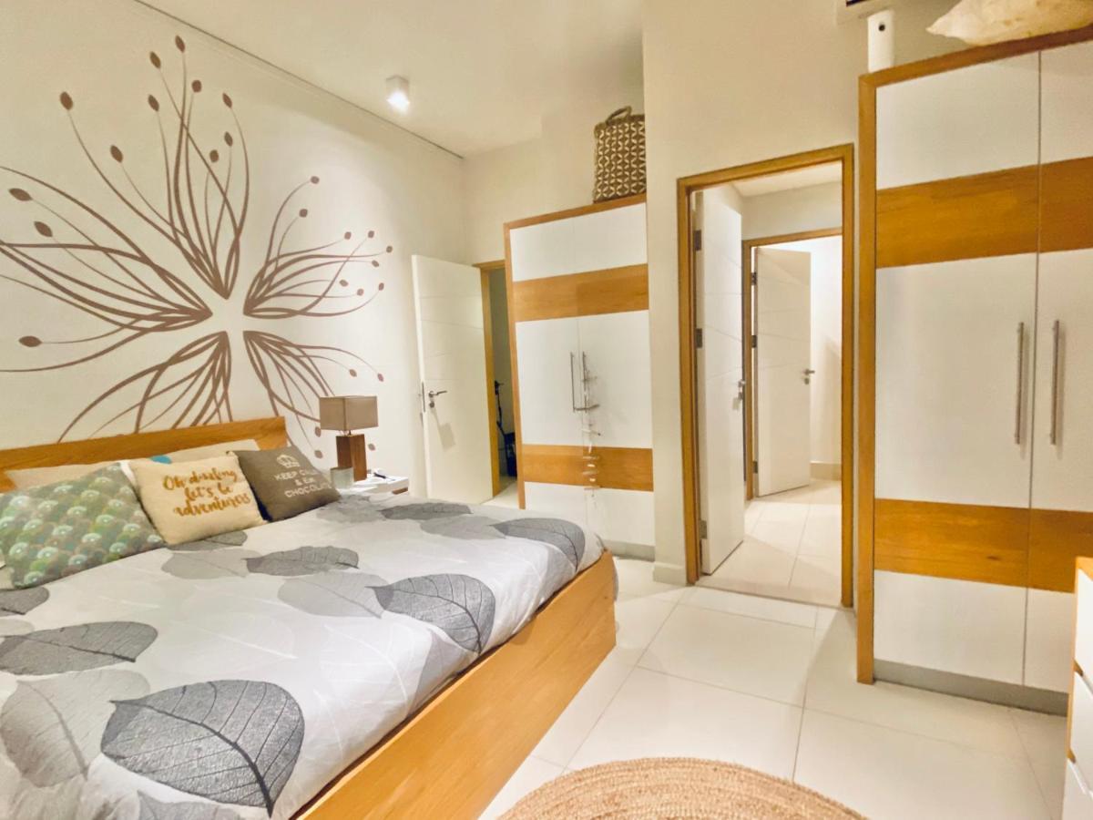 Luxury Waterfront Apartment Rivière Noire