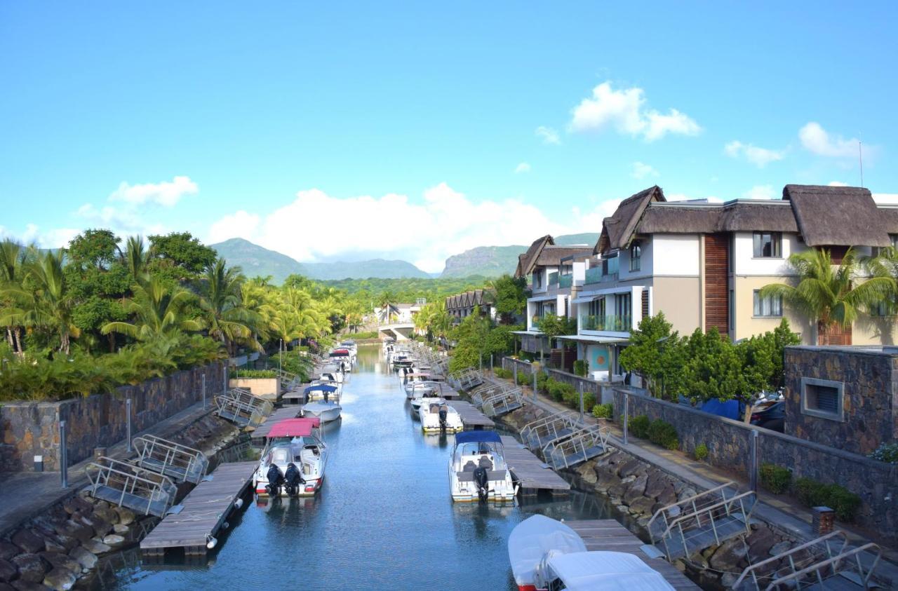 Luxury Waterfront